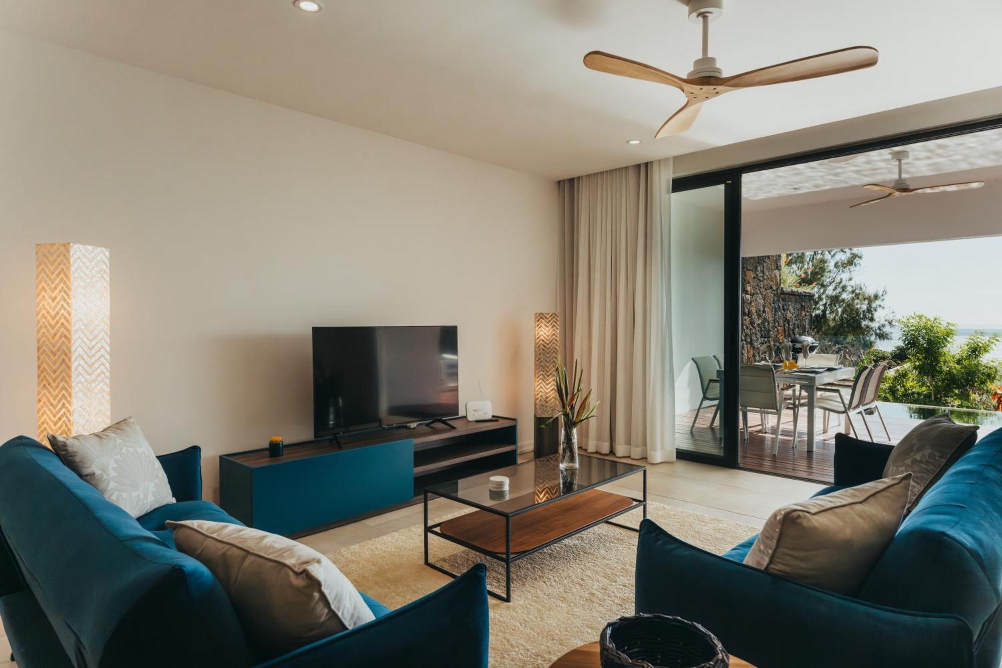 Appartement De Luxe Piscine Et Vue Mer Rivière Noire Esterno foto