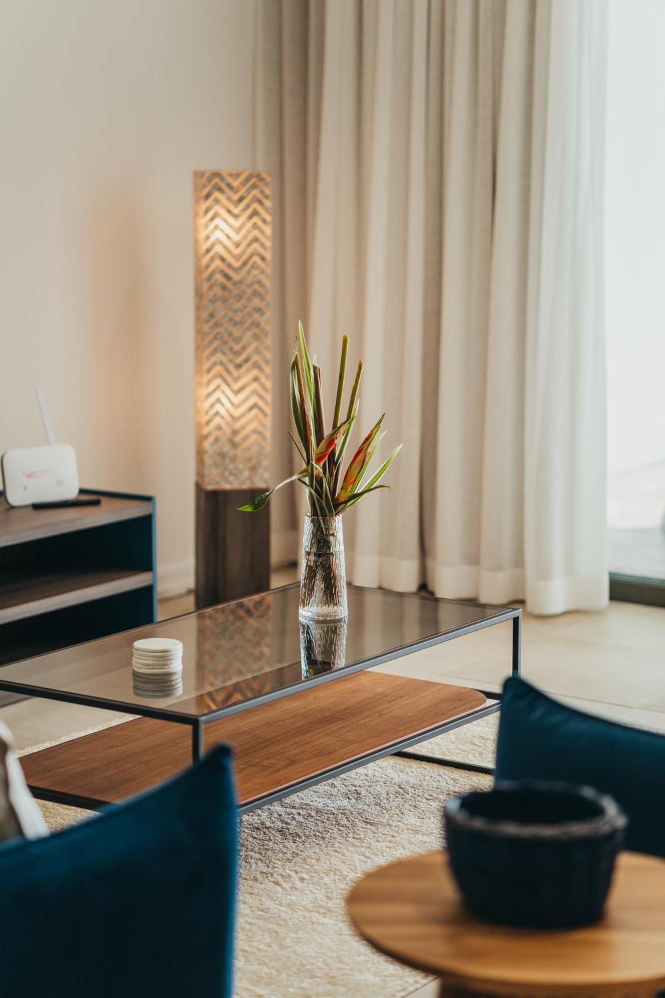 Appartement De Luxe Piscine Et Vue Mer Rivière Noire Esterno foto