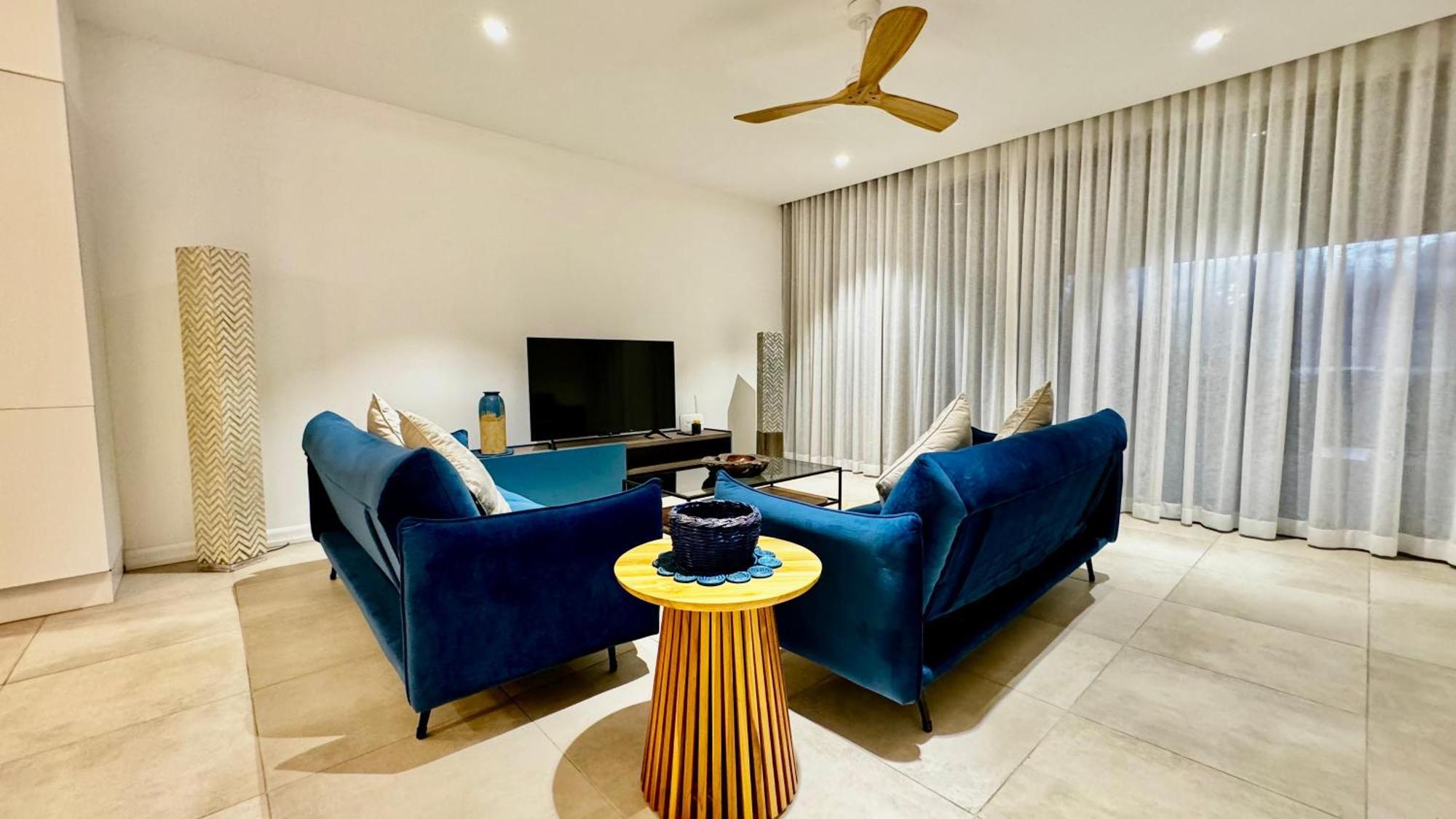 Appartement De Luxe Piscine Et Vue Mer Rivière Noire Esterno foto